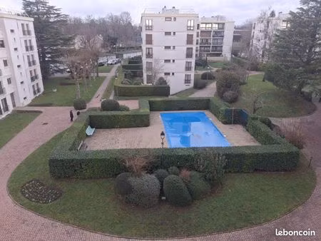 appartement 3 pièces bois d’arcy 60 m2