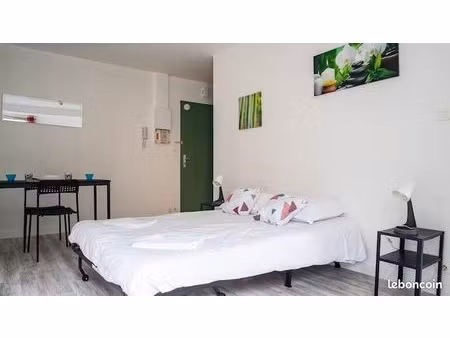 grand t1 meublé avec lave-linge inclus