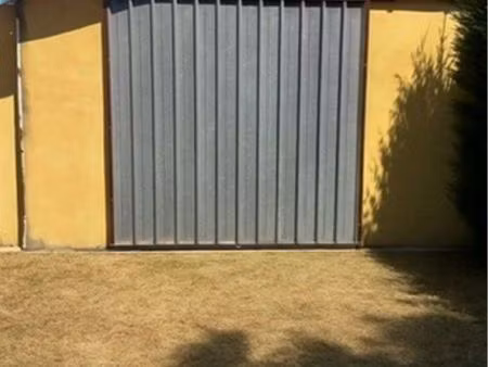 hangar de 105 m² – stockage – accès facile