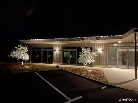 un local de 42m² dans le centre de santé & activités du pôle du thor