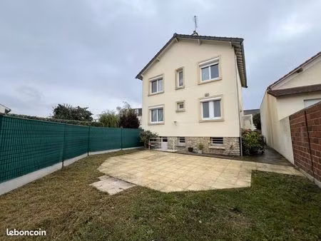 maison 6 pièces 117 m²