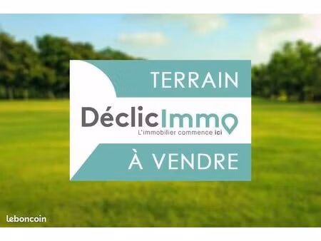 terrain 640 m² le poire sur vie