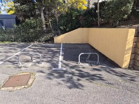 2 parkings sur fréjus/saint raphaël