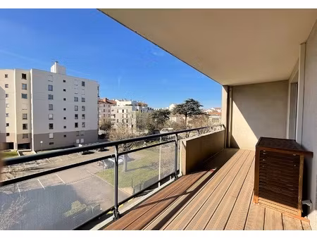 appartement 4 pièces - 111 m²