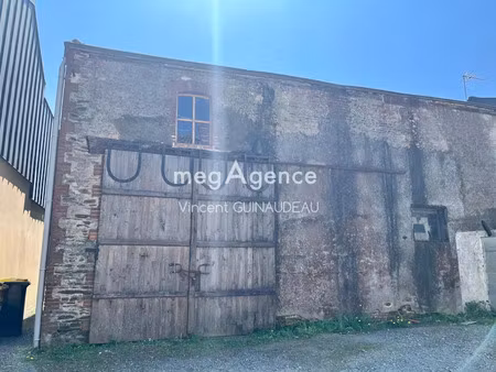 vente maison 1 pièce 180 m² à bégrolles-en-mauges (49122)  56 000 €