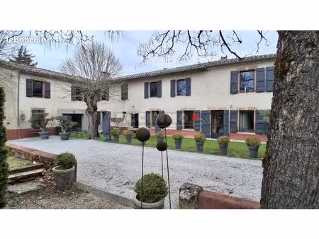 propriété 12 pièces 400 m²