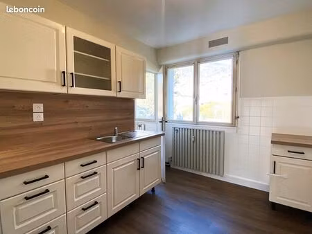 appartement 4 pièces 80 m²