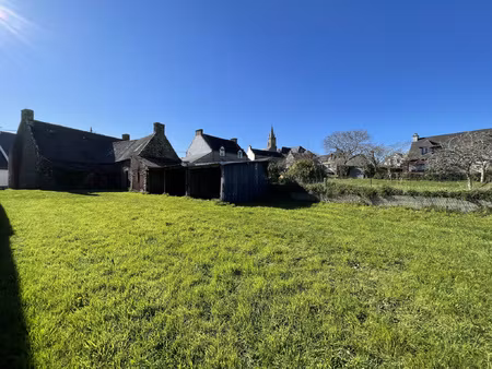 ploemel grange en pierre a renover