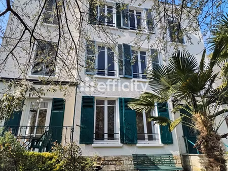 maison 7 pièces - 136 m²