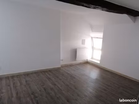 studio à louer pont de veyle