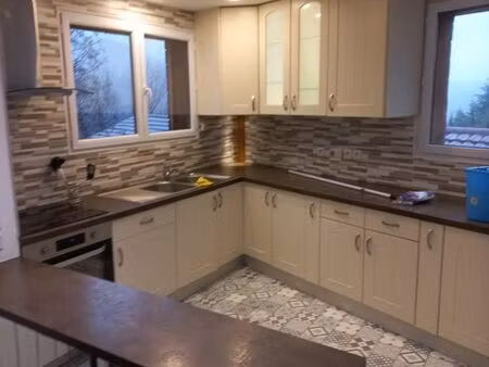 jardin / terrasse / grdgarage / f5 4chambres