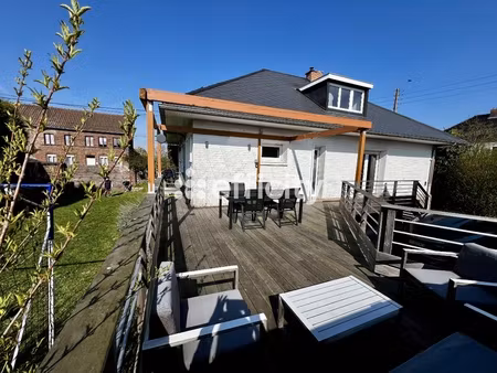 maison 6 pièces - 163 m²