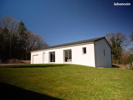 maison de type t4 de 102m²