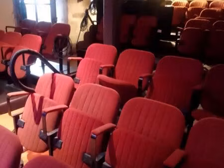 théâtre et habitation recherche repreneur