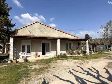vente maison à aubagne (13400) : à vendre / 102m² aubagne