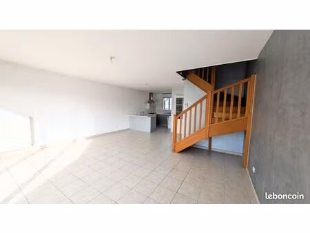 t4 duplex de 90m² avec balcon et garage