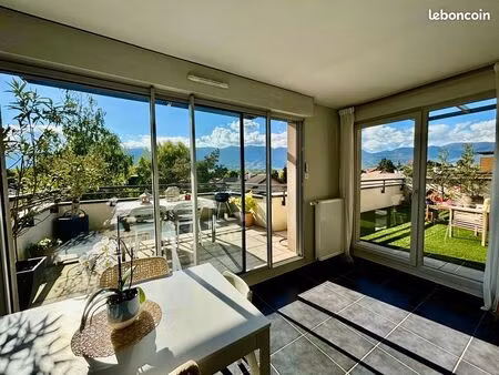 magnifique t4 en attique  grande terrasse avec vue