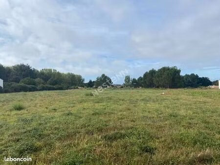 terrain 2 797 m² saint hilaire de riez