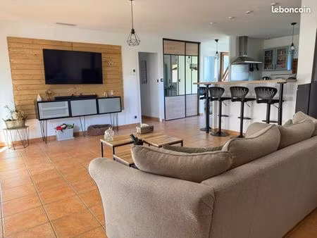 maison 5 pièces 134 m²