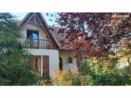 maison 135 m² • 3 à 4 chambres • jardin 1500 m² • plan d'eau axoplage à pied • axe laon/so