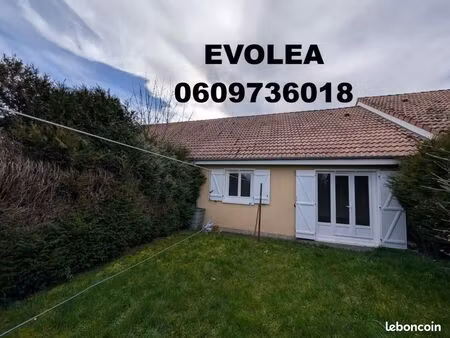 pavillon 1 pièce 52 m²