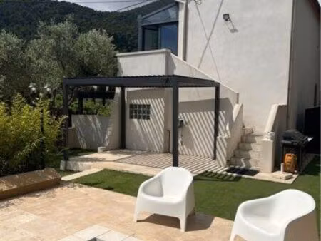 t2 haut de villa avec piscine privée – aucun vis-à-vis – 223m² de terrain – la valette nor