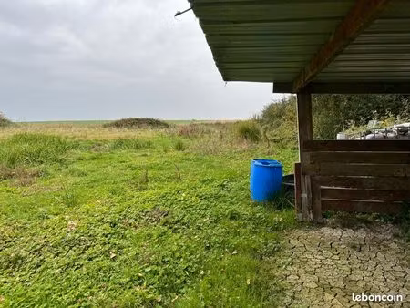terrain possibilité d’avoir une maison avec