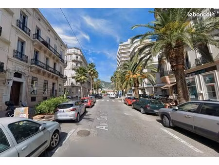 t5 136 m2 dont terrasses 30m2 et 14m2 ascenseur