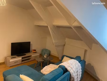 t2 49 m carré centre ville avec place parking