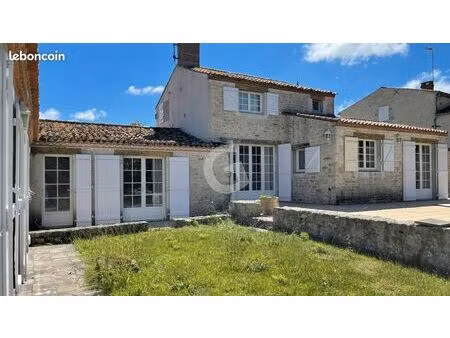 maison 7 pièces 153 m²