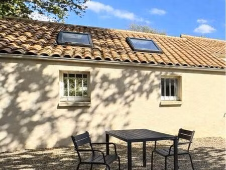 studio neuf jardin dédié et parking – l’herbergement