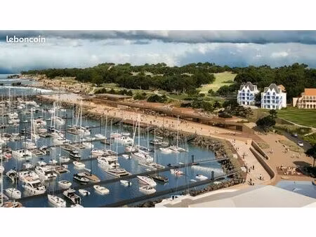 a louer local commercial bureaux boutique port bourgenay a talmont-saint-hilaire 15 min le