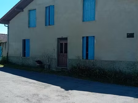 maison charroux allier