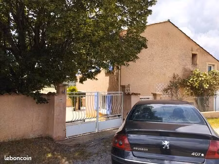 maison provencal t4 avec piscine