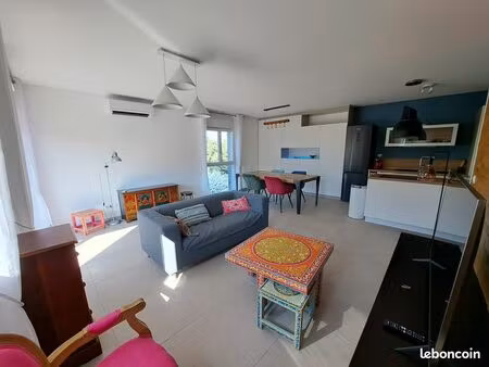 appartement recent proche ecole internationale  hopital