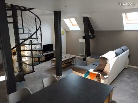 loue appartement f3 2eme etage