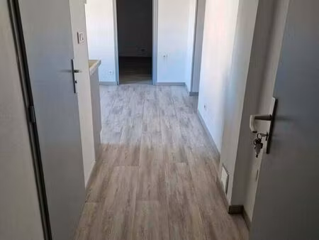appartement 80m² à louer. 3 chambres. lumineux - rénové