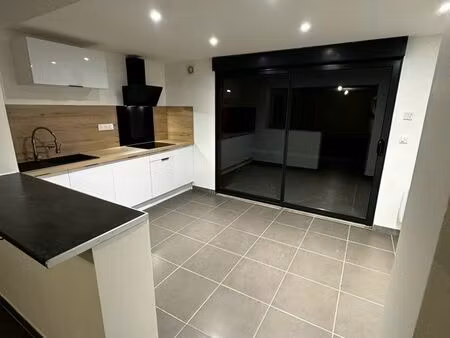 maison appartement f4 avec terrasse et jardin