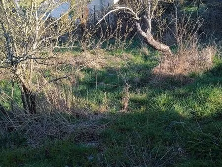 terrain proche du centre ville de golbey