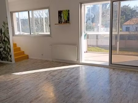 loue grand appartement