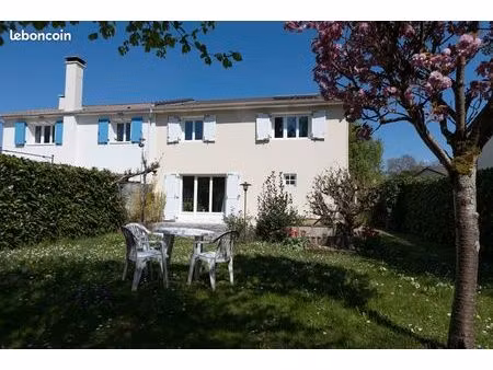 maison kaufman&broad agréablement située aux echassons