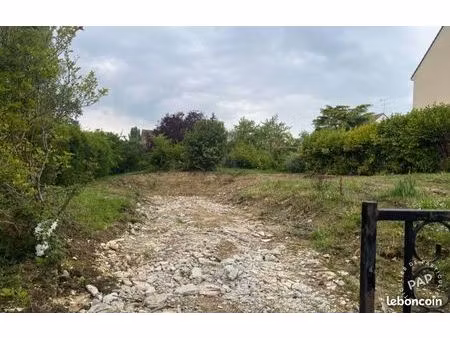 terrain 462 m2 breuillet