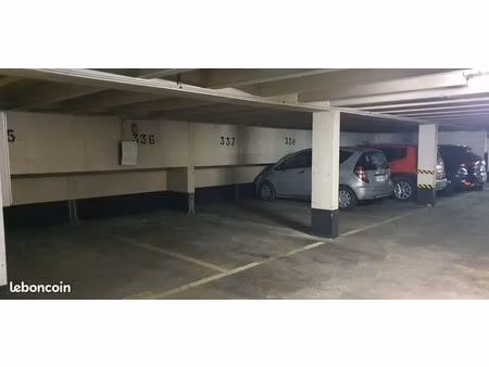 place de parking électrique neuilly parmentier