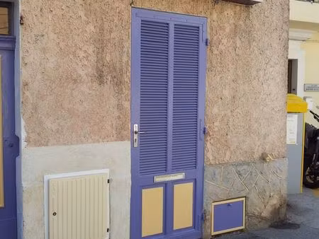 a louer local commercial tous commerces de 21 m2