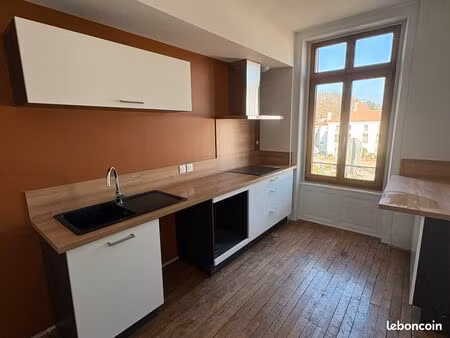appartement t2 entièrement rénové