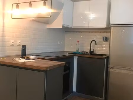 grand studio lumineux