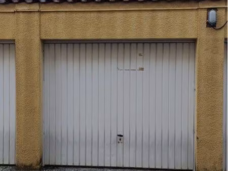 garage aérien la garde