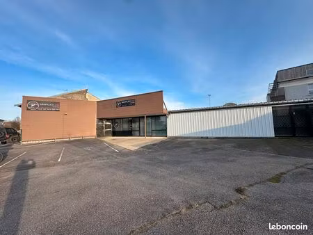 local commercial charmes