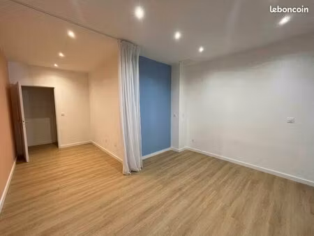 local commercial 22 m² sainte maxime