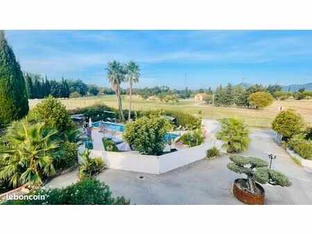 mas provençal propriété atypique